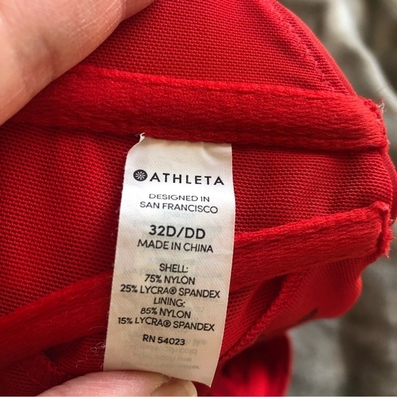 ATHLETA Red High Neck Underwire Sports Bra Women Size 32DD/DD - Picture 7 of 10